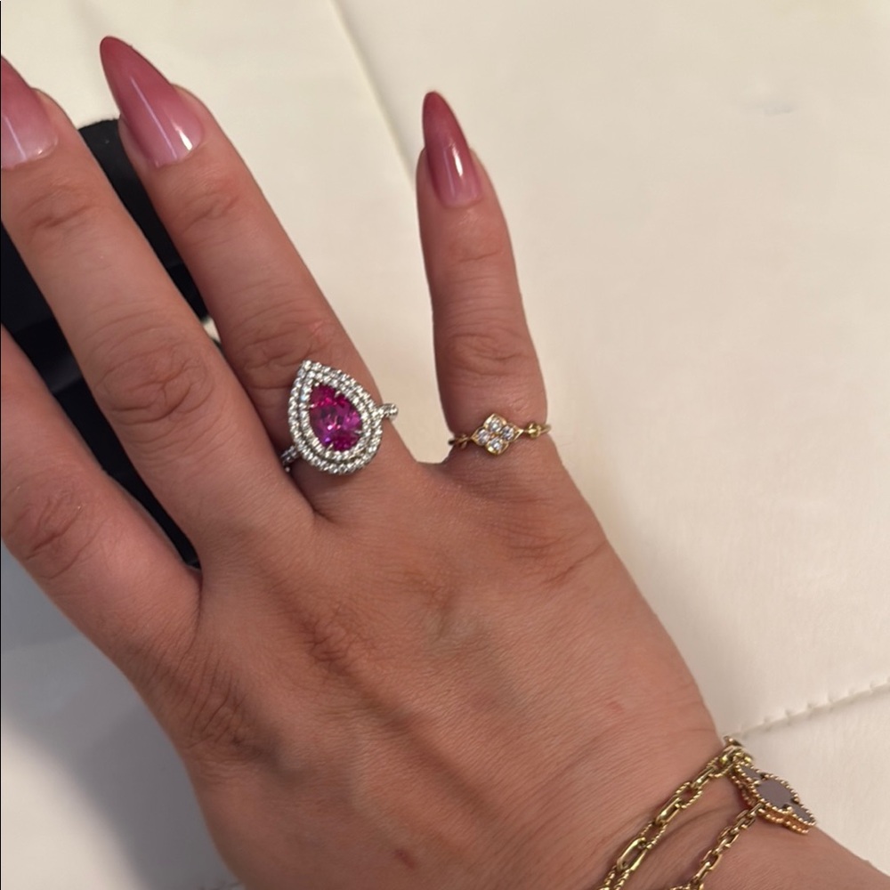 Elegant platinum diamond pink Teardrop Ring